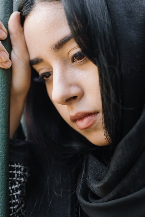 《中秋的月》現(xiàn)代詩欣賞