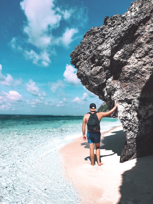 過(guò)新年的第一天日記（通用14篇）